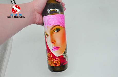 uv酒瓶打印機(jī)效果圖